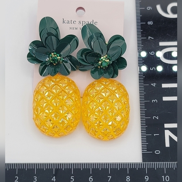 Kate Spade Pineapple Crystal Earrings NWT #842 - Picture 11 of 12